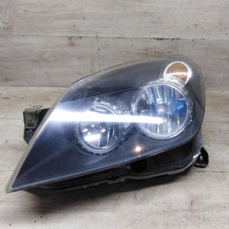 fara-peredniaia-levaia-opel-astra-h-art-84532-big-0