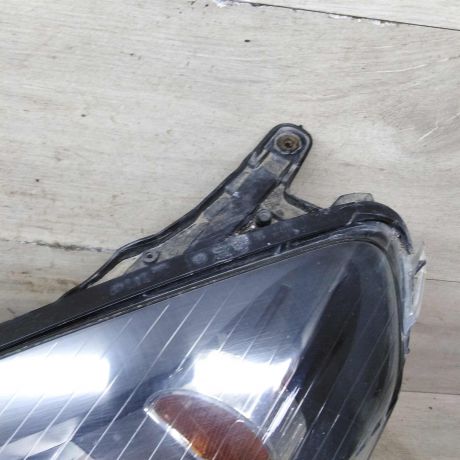 fara-peredniaia-levaia-opel-astra-h-art-84532-big-6