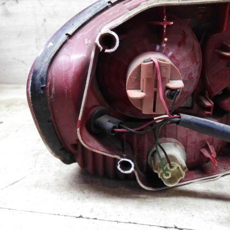 fonar-zadnii-pravyi-hyundai-sonata-4-ef-art-84546-big-3