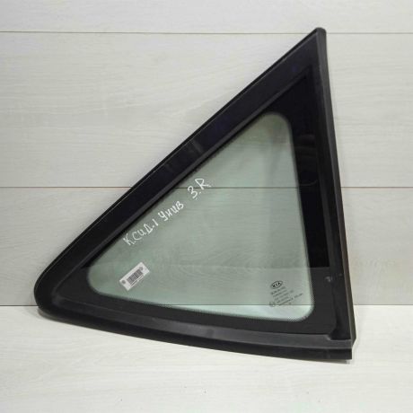 steklo-gluxoe-zadnee-pravoe-kia-ceed-art-84617-big-3