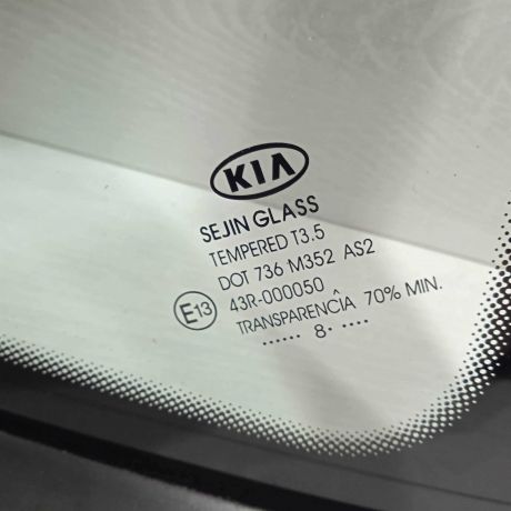 steklo-gluxoe-zadnee-pravoe-kia-ceed-art-84617-big-1