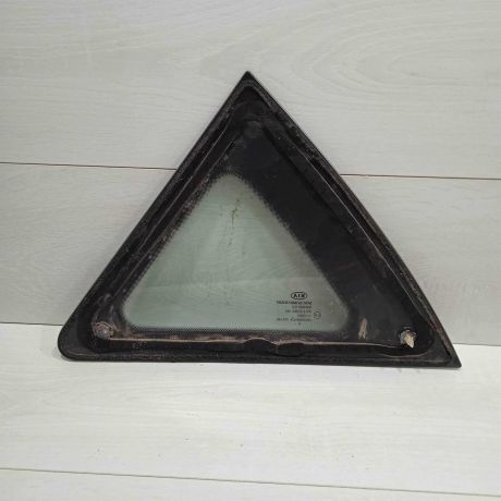 steklo-gluxoe-zadnee-pravoe-kia-ceed-art-84618-big-3