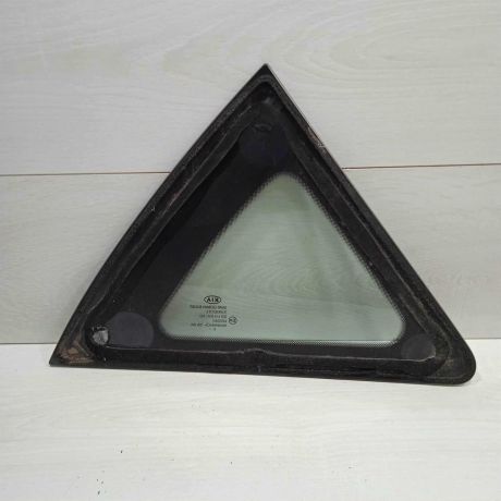 steklo-gluxoe-zadnee-levoe-fortocka-kia-ceed-art-84619-big-3