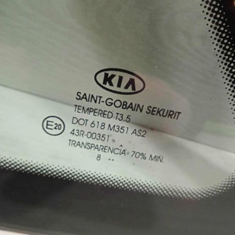 steklo-gluxoe-zadnee-levoe-fortocka-kia-ceed-art-84619-big-1