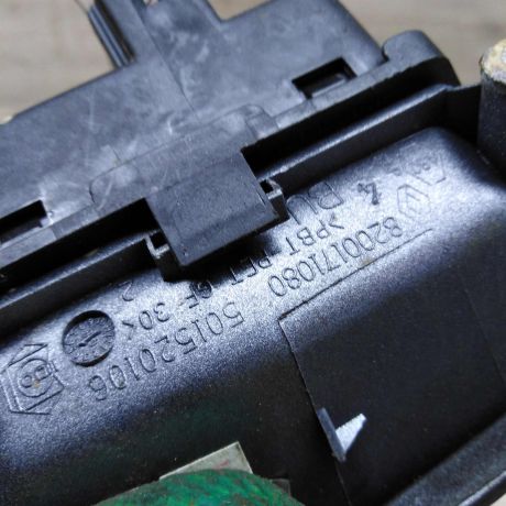 rucka-kryski-bagaznika-renault-megane-2-art-84728-big-2