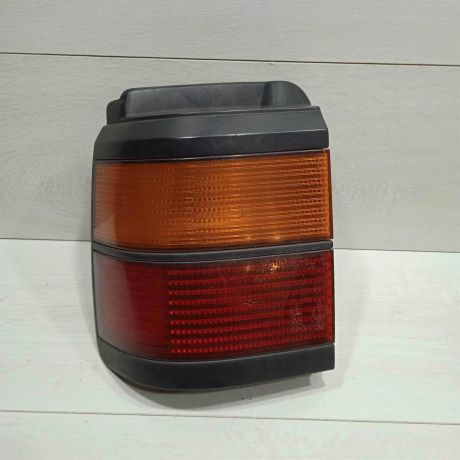 fonar-zadnii-levyi-volkswagen-passat-b3-art-84931-big-0