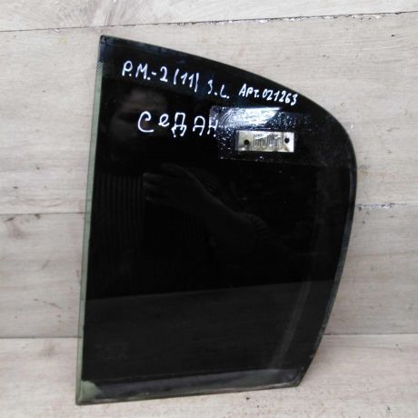 steklo-gluxoe-zadnee-levoe-fortocka-renault-megane-ii-sedan-art-85100-big-0