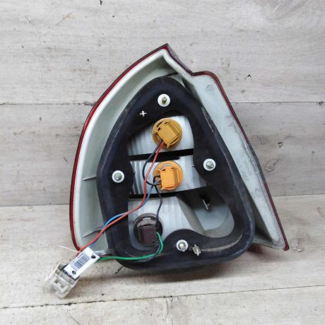 fonar-zadnii-pravyi-mitsubishi-carisma-i-restailing-art-85160-big-5