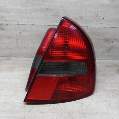 fonar-zadnii-pravyi-mitsubishi-carisma-i-restailing-art-85160-big-4