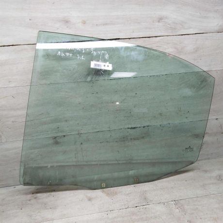 steklo-dveri-zadnee-levoe-xetcbek-mitsubishi-carisma-i-art-85173-big-0