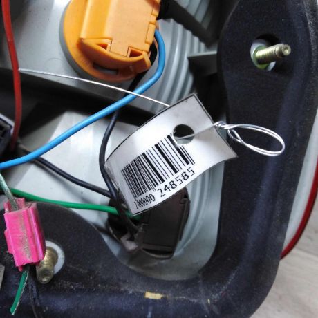 fonar-zadnii-levyi-mitsubishi-carisma-i-art-85200-big-4