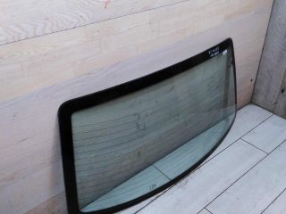 steklo-zadnee-hyundai-sonata-4-ef-art-85201