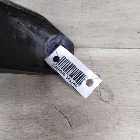 kronstein-levyi-pod-faru-mazda-3-bk-art-85371-big-1