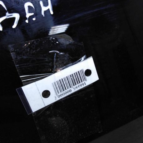 steklo-zadnee-pravoe-dveri-sedan-mazda-3-bk-art-85412-big-1