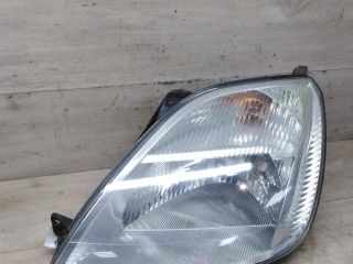 fara-peredniaia-levaia-ford-fiesta-art-85427