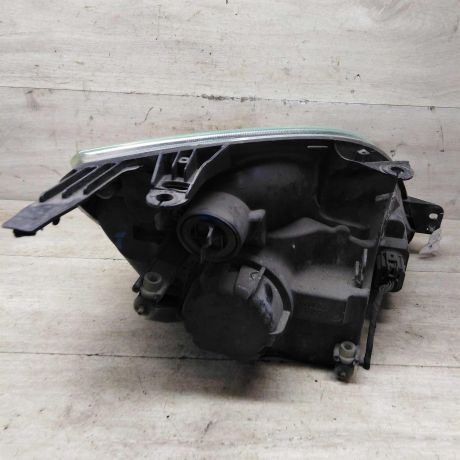 fara-peredniaia-levaia-ford-fiesta-art-85427-big-6