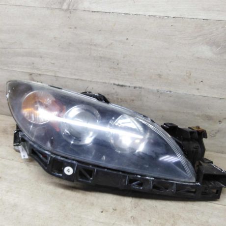 fara-peredniaia-pravaia-mazda-3-bk-sedan-ksenon-defekt-art-85429-big-0