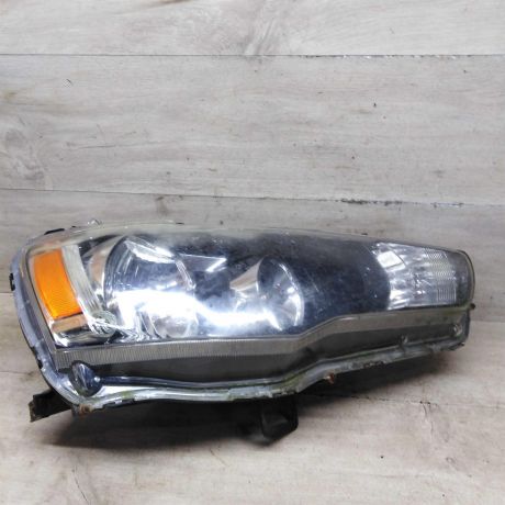 fara-peredniaia-pravaia-mitsubishi-lancer-x-art-85592-big-2