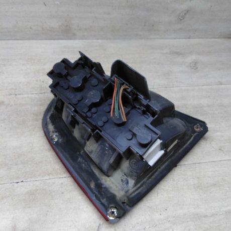 fonar-zadnii-pravyi-skoda-octavia-i-a4-do-rest-art-85893-big-3