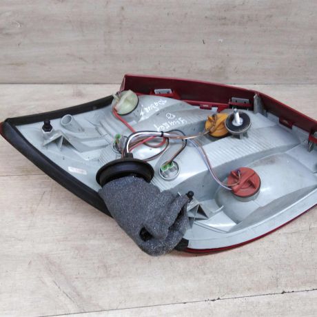 fonar-zadnii-pravyi-skoda-fabia-ii-restailing-art-85969-big-4