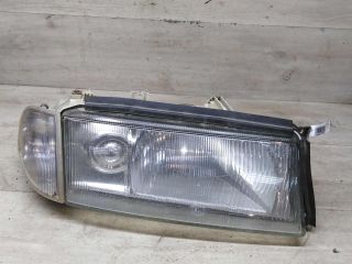 fara-peredniaia-pravaia-skoda-octavia-tour-bez-ukazatelia-povorota-art-86214