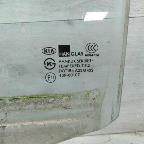 steklo-dveri-zadnee-levoe-kia-carens-i-rs-art-86823-big-1