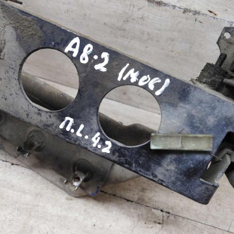 kronstein-pod-faru-perednii-levyi-audi-a8-d2-42i-art-86895-big-3