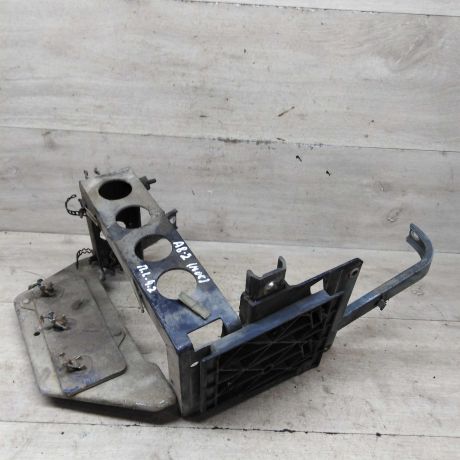 kronstein-pod-faru-perednii-levyi-audi-a8-d2-42i-art-86895-big-2