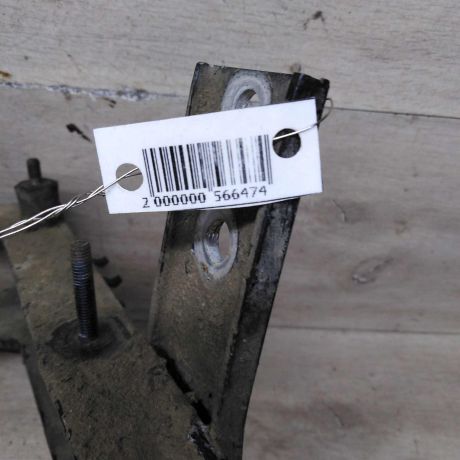 kronstein-pod-faru-perednii-levyi-audi-a8-d2-42i-art-86895-big-1