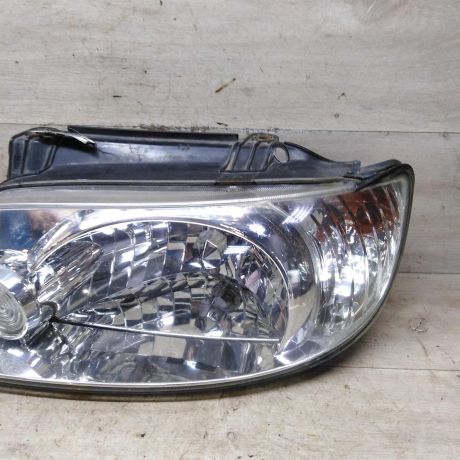 fara-peredniaia-levaia-hyundai-matrix-art-87134-big-7