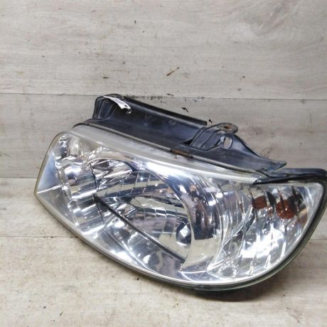 fara-peredniaia-levaia-hyundai-matrix-art-87134-big-5