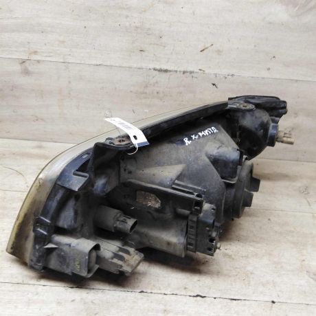 fara-peredniaia-pravaia-hyundai-matrix-art-87135-big-2