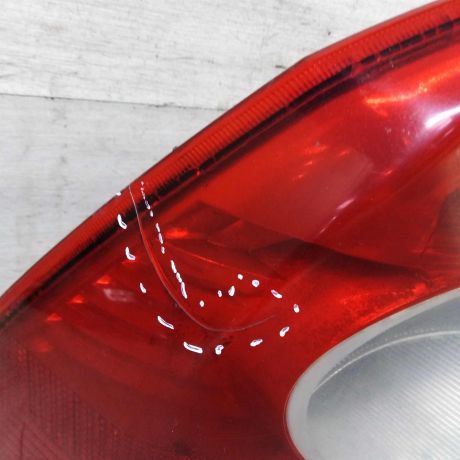 fonar-zadnii-levyi-sedan-ford-focus-2-art-87373-big-2