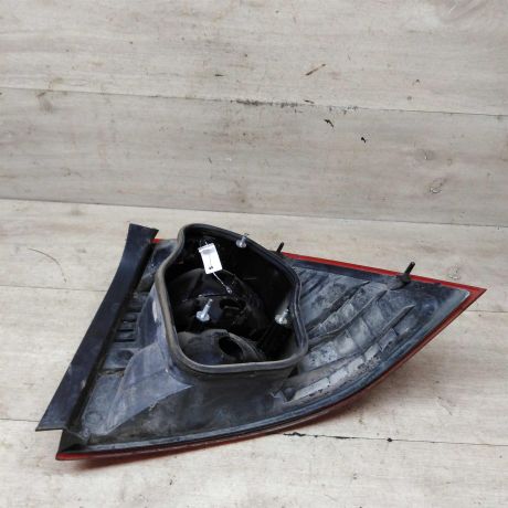 fonar-zadnii-levyi-sedan-ford-focus-2-art-87373-big-8