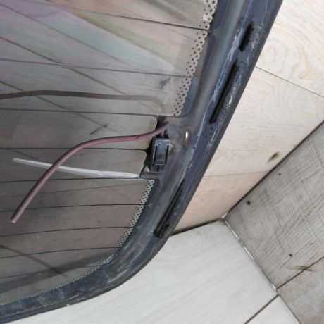 steklo-zadnee-s-obogrevom-chevrolet-lanos-i-zaz-sens-art-87547-big-4