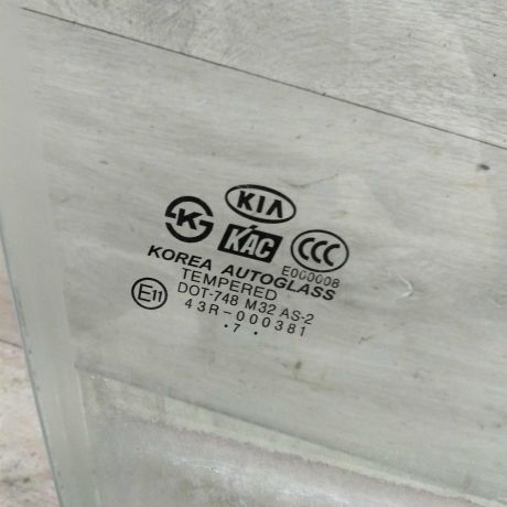 steklo-dveri-perednee-pravoe-kia-rio-ii-art-87734-big-1