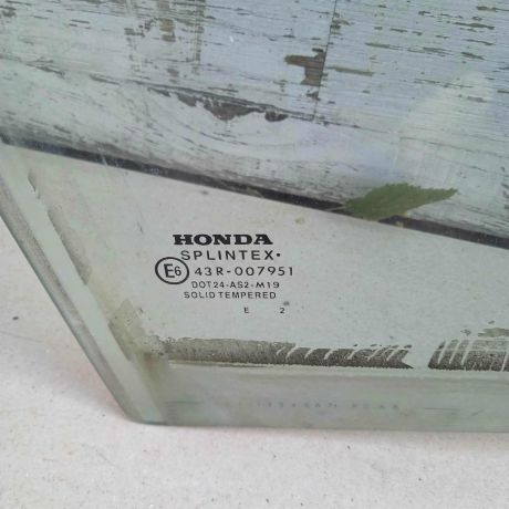 steklo-dveri-perednee-pravoe-honda-cr-v-ii-art-88126-big-1