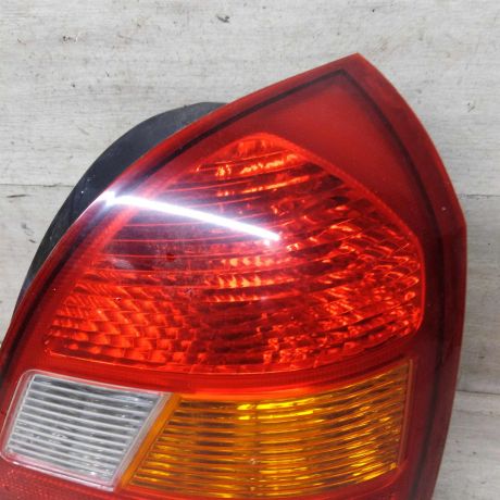 fonar-zadnii-pravyi-hyundai-elantra-iii-dorestailing-art-89291-big-8