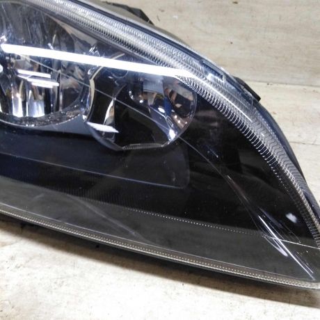 fara-peredniaia-pravaia-ford-focus-2-art-89497-big-3