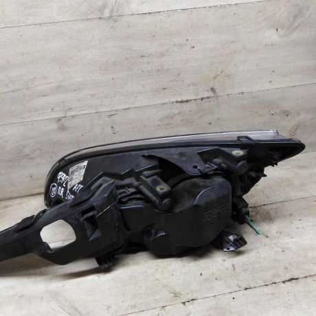 fara-peredniaia-pravaia-ford-focus-2-art-89497-big-4