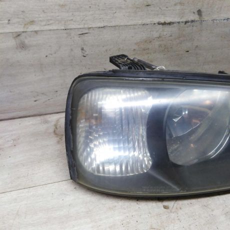 fara-peredniaia-pravaia-hyundai-elantra-iii-dorestailing-art-89528-big-2