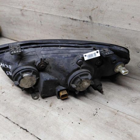 fara-peredniaia-pravaia-hyundai-elantra-iii-dorestailing-art-89528-big-9