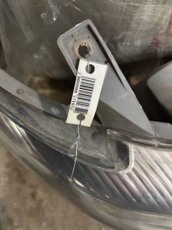 fara-peredniaia-pravaia-toyota-camry-v40-art-89661-big-2