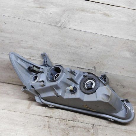 fara-peredniaia-levaia-toyota-camry-v40-art-89662-big-2