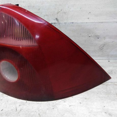 fonar-zadnii-pravyi-ford-mondeo-3-art-89667-big-2