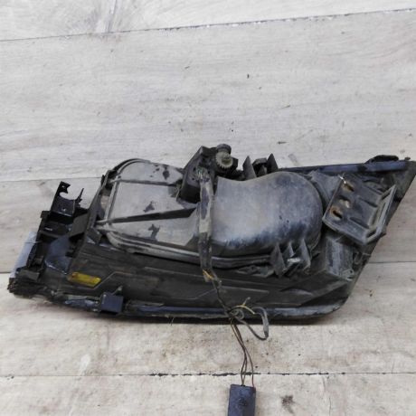 fara-peredniaia-pravaia-ford-mondeo-3-art-90260-big-7