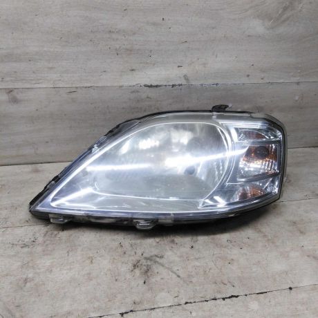 fara-peredniaia-levaia-renault-logan-i-art-90319-big-0