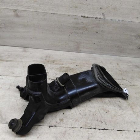 zabornik-vozduxa-pod-bamperom-opel-astra-j-art-90330-big-3