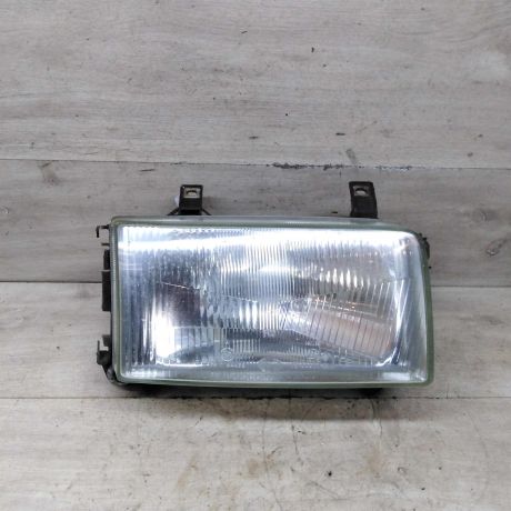 fara-peredniaia-pravaia-volkswagen-transporter-t4-art-90480-big-0