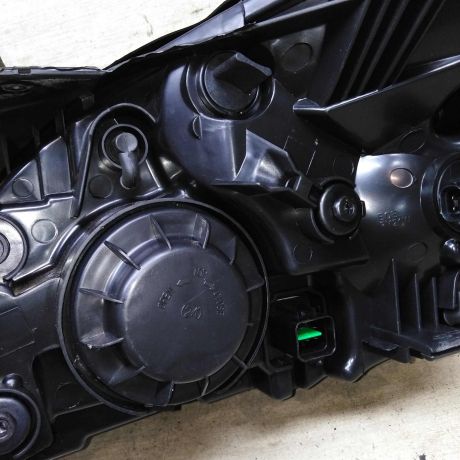 fara-peredniaia-pravaia-kia-rio-ii-dorestailing-art-90874-big-2